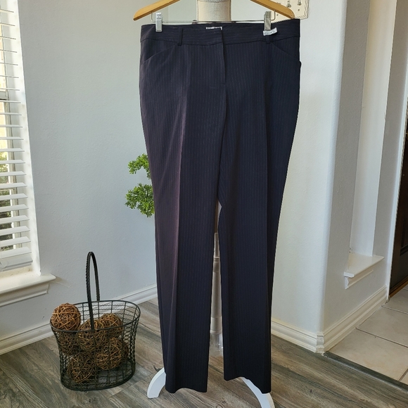 Tahari Pants - Picture 3 of 15